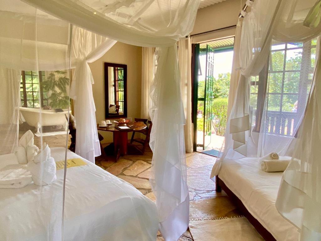 Tambuti Lodge Rundu Kültér fotó