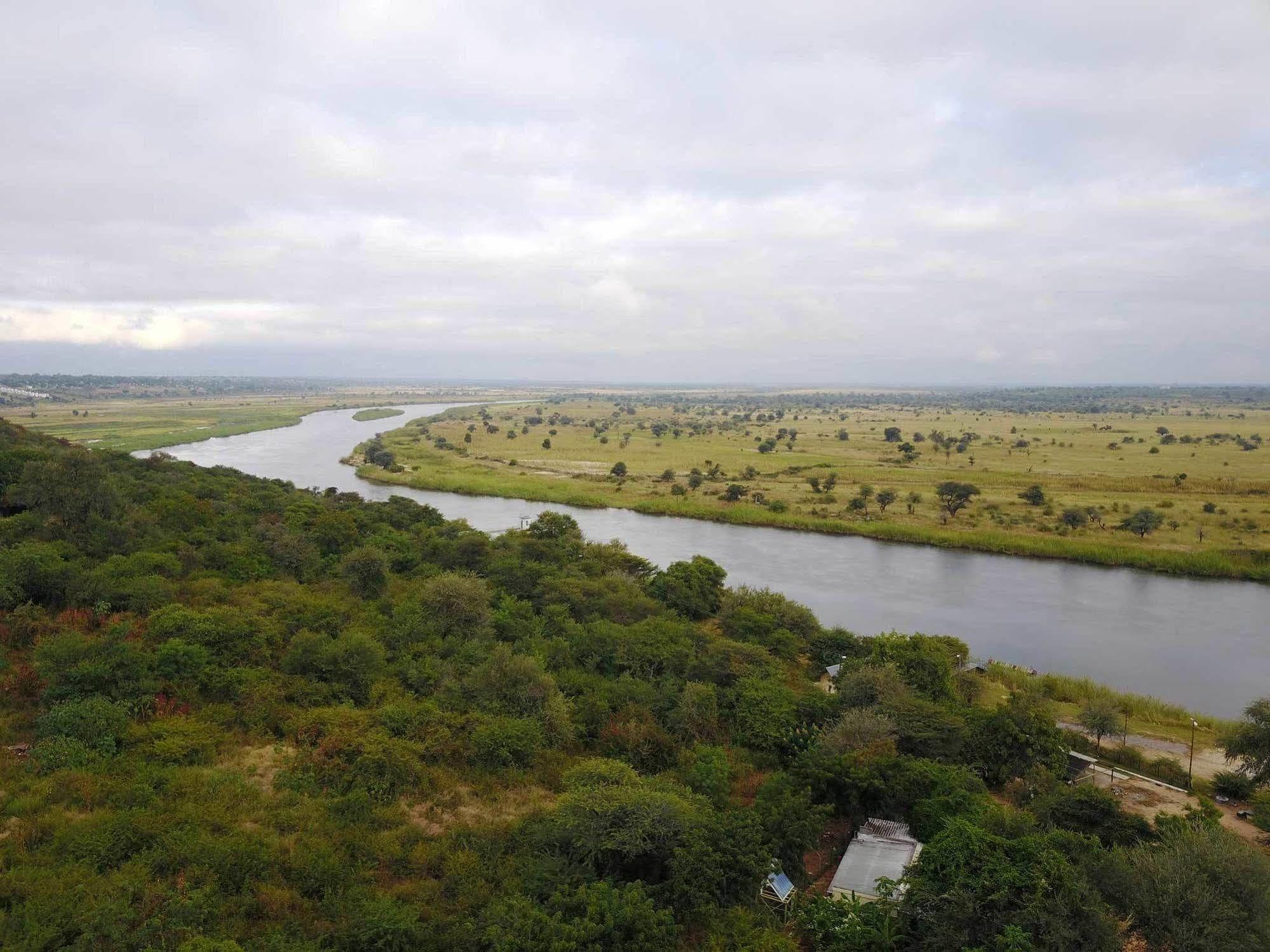Tambuti Lodge Rundu Kültér fotó