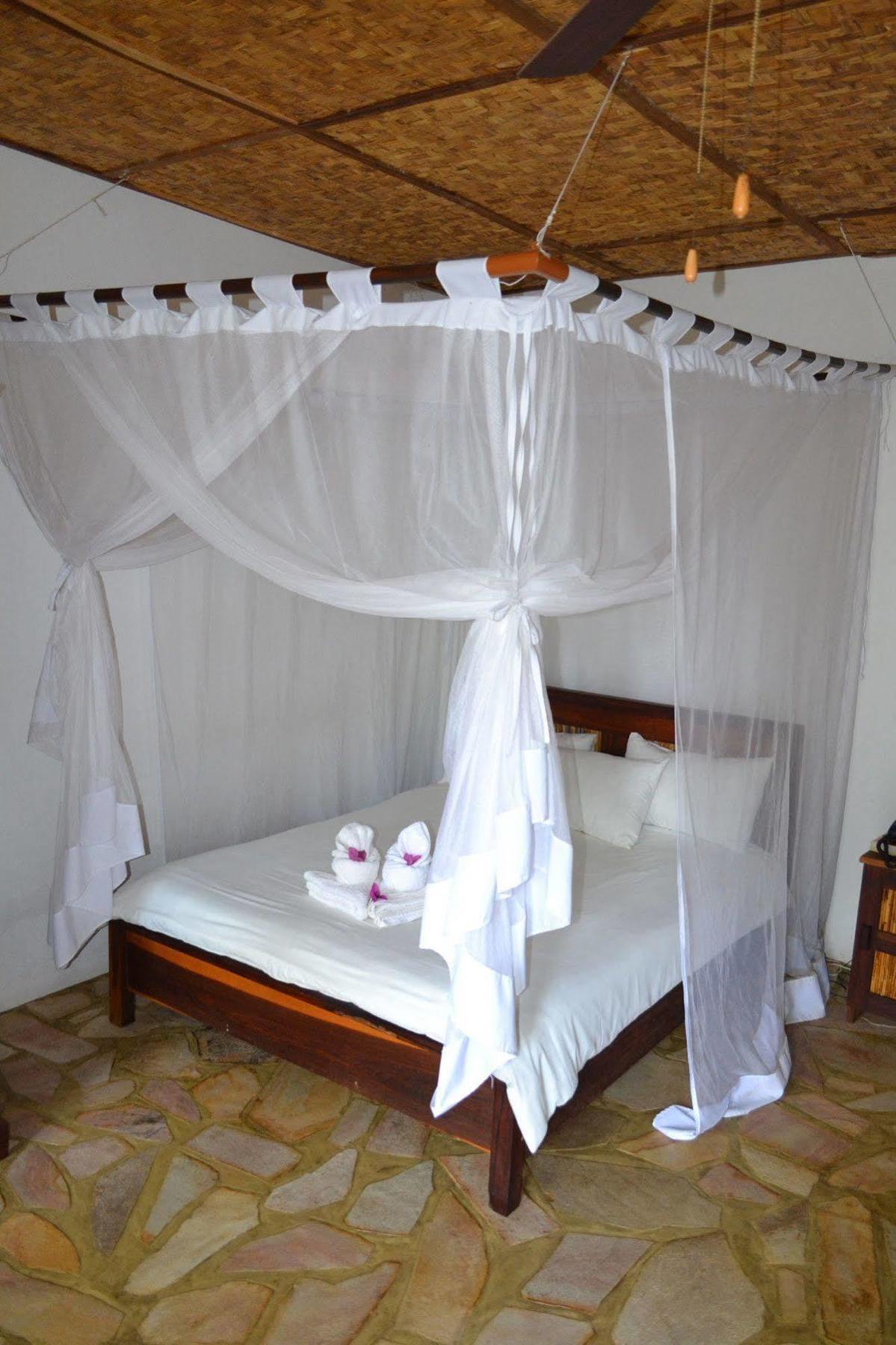 Tambuti Lodge Rundu Kültér fotó
